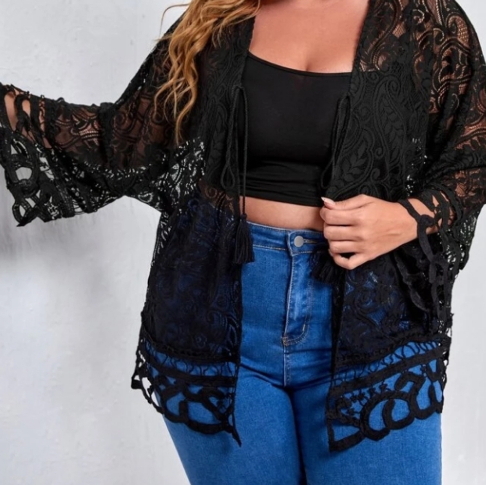 Plus Dolman Sleeve Tie Front Lace Kimono